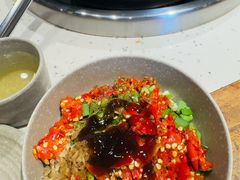 -肖肖酸萝卜鱼火锅(总店)