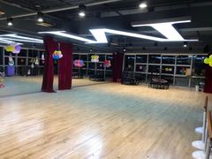 -美再晨游泳健身瑜伽(锦绣店)