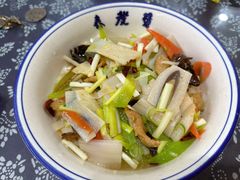 炒肉片泡馍-春发芽饭庄(锦业三路店)