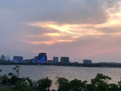 -上海滴水湖皇冠假日酒店