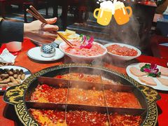 -黄家码头老火锅(解放碑旗舰店)