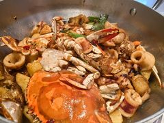 -七欣天香辣蟹火锅(闵行浦江欢乐颂店)