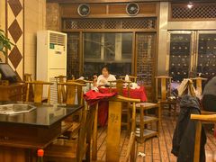 大堂-山城年华老火锅(玉林店)