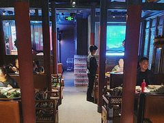 -老牌坊云南鱼豆花火锅(哈西万达店)