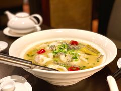 川式酸菜煮珍珠龙趸鱼-广州文华东方酒店·江-由辉师傅主理