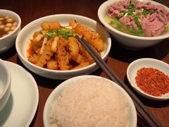 -全牛匠·乐山跷脚牛肉(西单华威约饭街店)