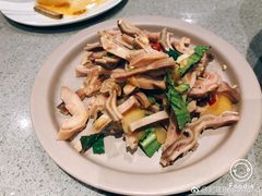 -半山腰·云南菜(侨福芳草地店)