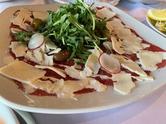 -Top Of Vancouver Revolving Restaurant