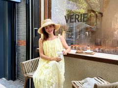 -VERIE BAKEHOUSE