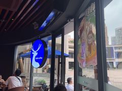 -瑞幸咖啡(皇岗村广场中庭店)