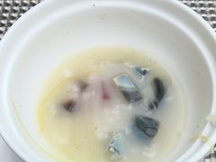 -亮马河饭店翠雅咖啡厅