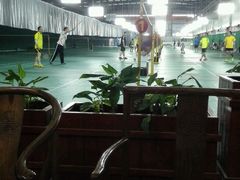 -满江春羽毛球馆