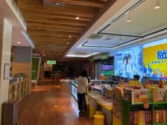 -新华书店(泉城路店)