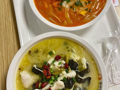 -鱼你在一起(国贸中海广场店)