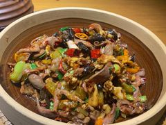 土家锅气爆鸡杂-吃饭皇帝大(合生汇店)