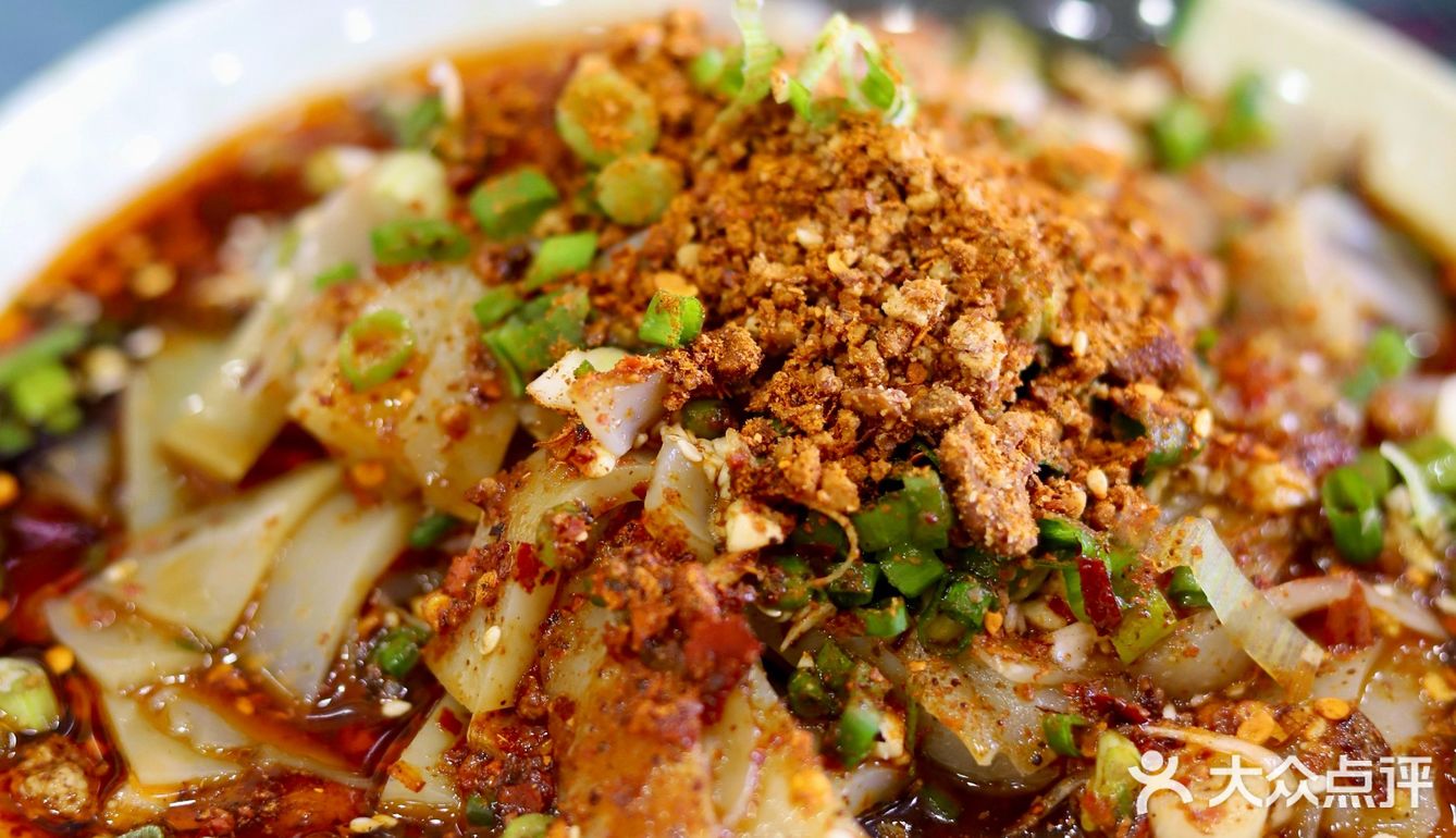 我就说跟着本地人吃不会出错!