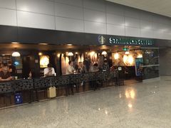 -星巴克(浦东机场T2到达店)