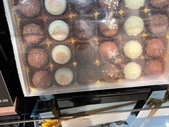 -Laderach 莱德拉(上海环贸iapm店)