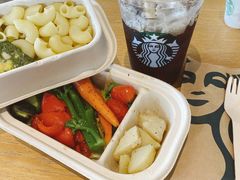 -星巴克(东莞常平富盈广场店)