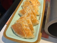 牛肉饼-江边城外烤全鱼(世茂广场店)