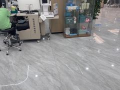 -上海大学附属上海和平眼科医院