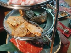 -青瓦炭韩潮烤肉(花园道店)
