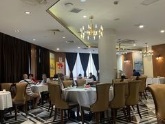 -老人和饭店(淮海中路店)