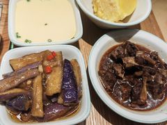 -老乡鸡(上海白玉兰广场店)