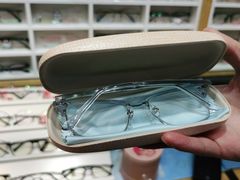 -沫芮眼镜·蔡司官方授权店(人民广场店)