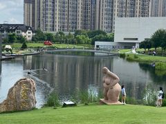 -李自健美术馆