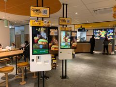 -麦当劳(顾村公园店)