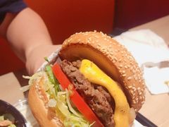 -The Habit Burger Grill 哈比特汉堡(复兴soho店)