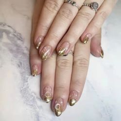 -悦指间美甲美睫