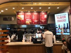-The Habit Burger Grill 哈比特汉堡(爱琴海店)