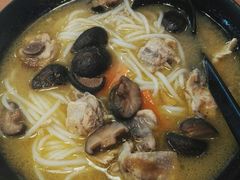 -老妈米线(港龙店)