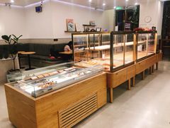 面包甜点陈列柜-石头先生的烤炉(济南领秀城贵和店)