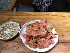 -老滇山寨•云南特色菜•地方菜•民族风情歌舞表演(金碧店)