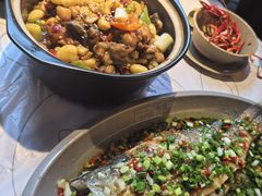 -巴厘龙虾·榜首油焖大虾(音乐学院·沿江酒馆店)