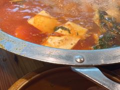 -野山舂·贵州现舂酸汤牛肉(鸿通城店)
