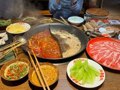 -萍姐火锅·公路夜市(武汉首店)