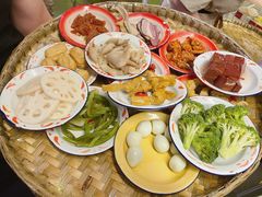 -文立新·秤盘麻辣烫(天通苑店)