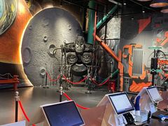 -极限PLAY运动娱乐新世界·团建派对潮玩休闲馆·室内蹦极高空游乐园