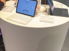 -Apple授权专营店(宝山万达店)