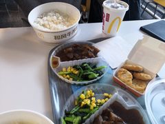 -麦当劳(吴圩机场店)