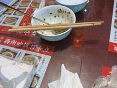 -扬二春炒饭(国庆路总店)
