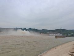 -黄河小浪底水利枢纽风景区