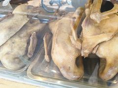 -裴家鸭子(清蒸草鸡虹苑社区菜市场店店)