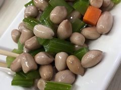芹菜花生米-柏记水饺(哈西万达店)