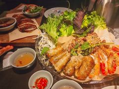 -大头虾越式风味餐厅(光明广场店)