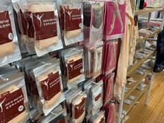 -上海路易十四芭蕾良品舞蹈用品店(美丽华商务中心店)